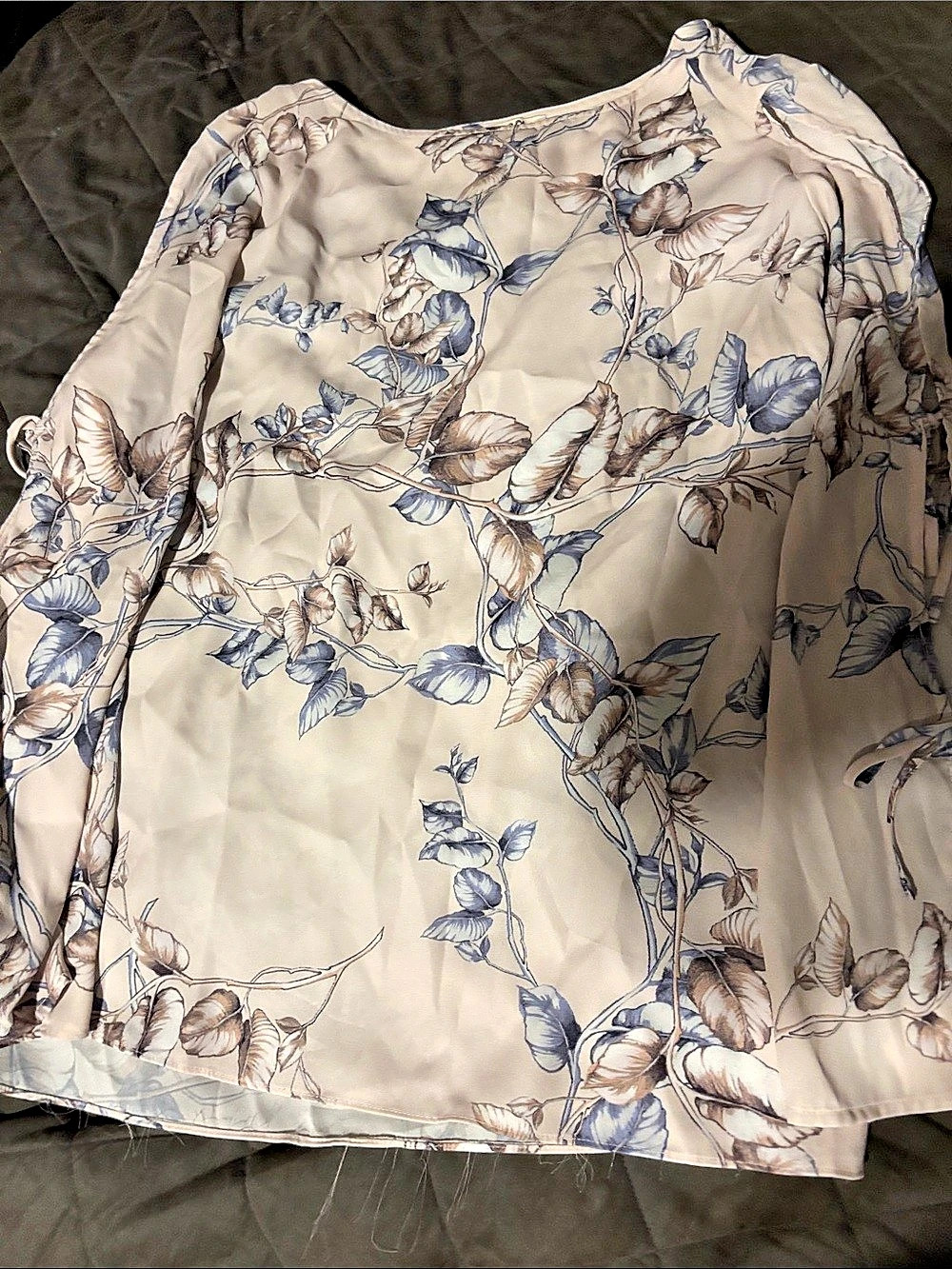 Emma & Olivia Floral Blouse White & Blue Size XL
